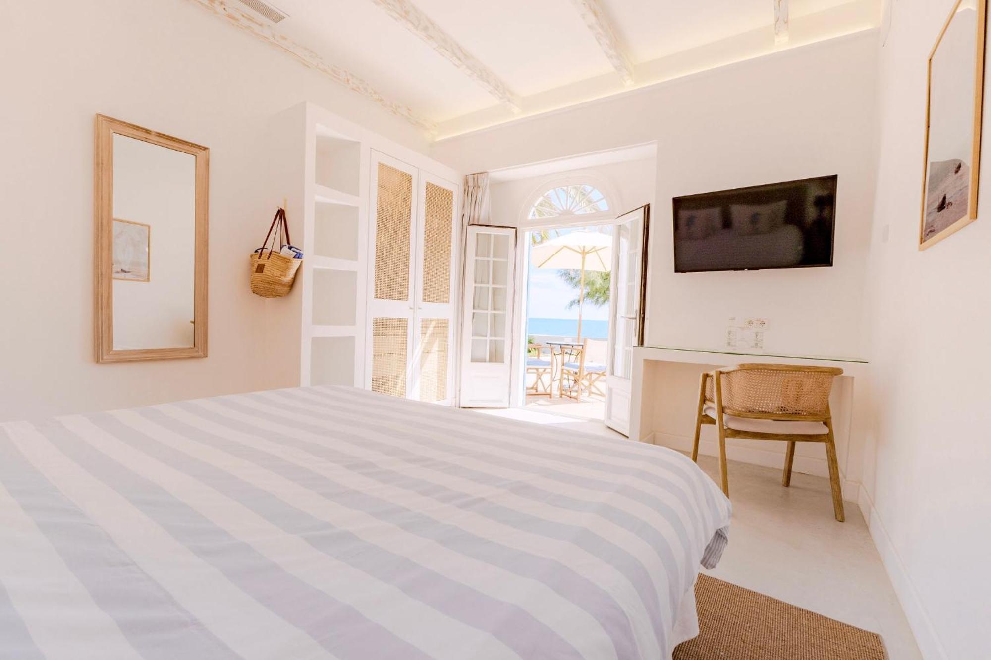 칼라 라트자다 The Sea Club B&B 외부 사진