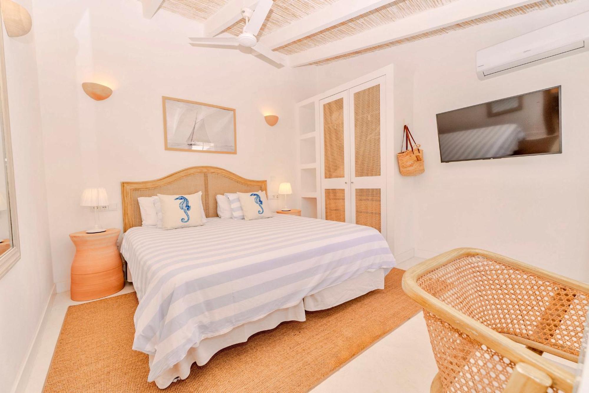 칼라 라트자다 The Sea Club B&B 외부 사진