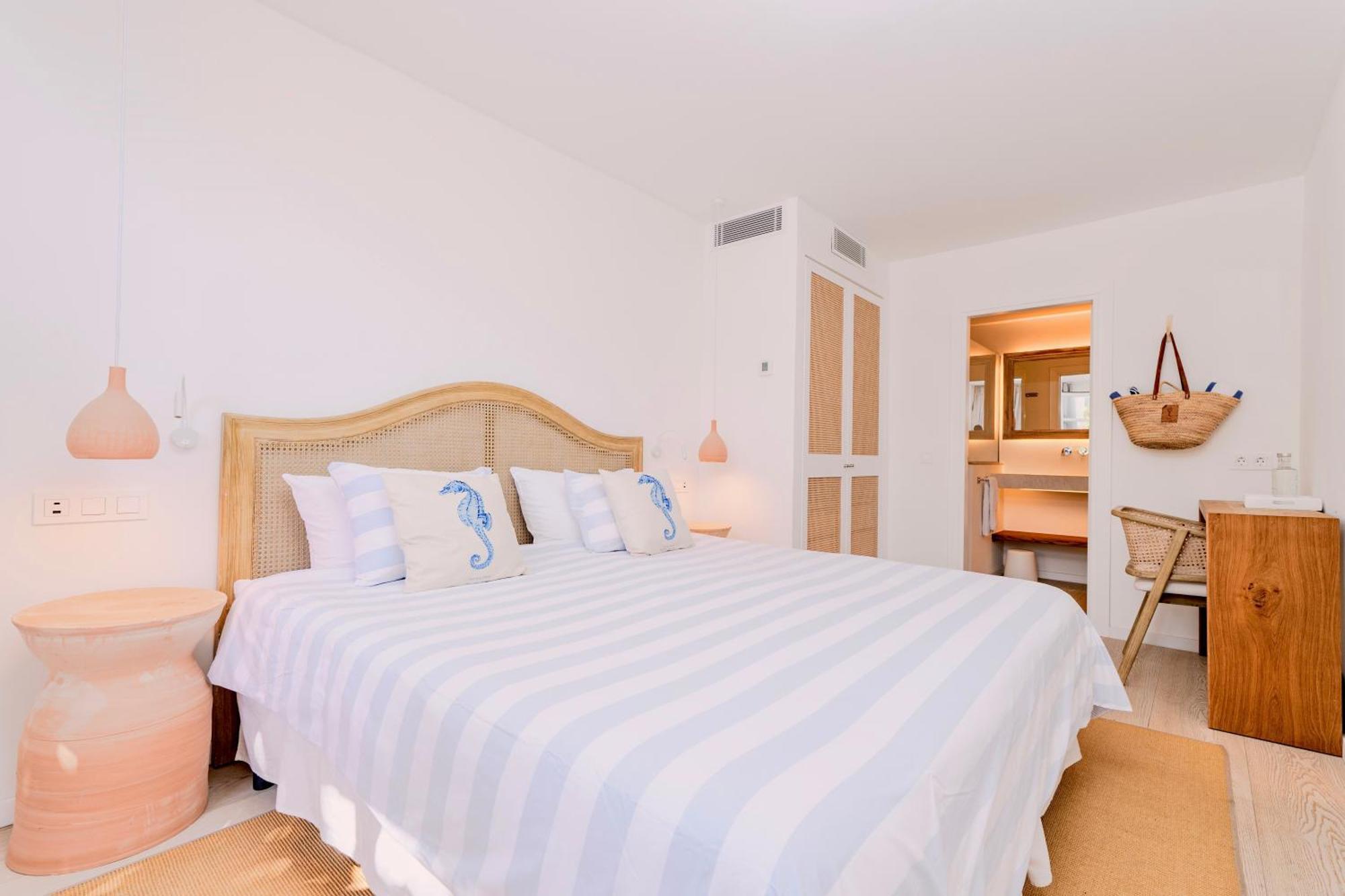 칼라 라트자다 The Sea Club B&B 외부 사진