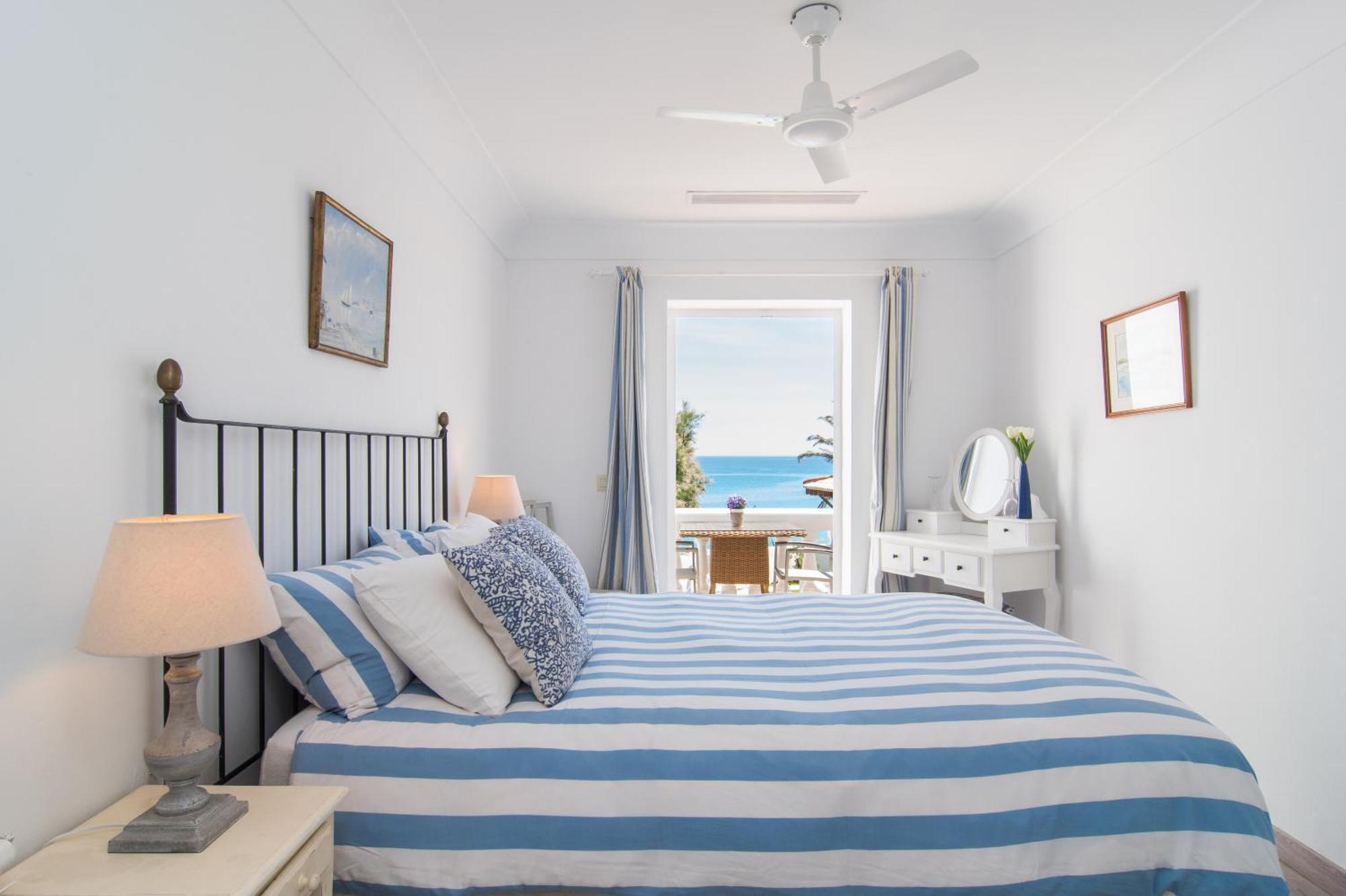 칼라 라트자다 The Sea Club B&B 외부 사진
