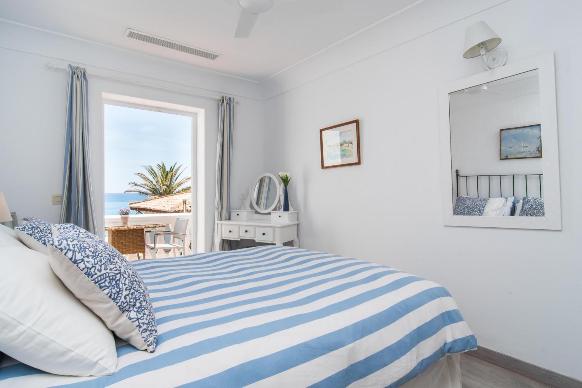 칼라 라트자다 The Sea Club B&B 외부 사진