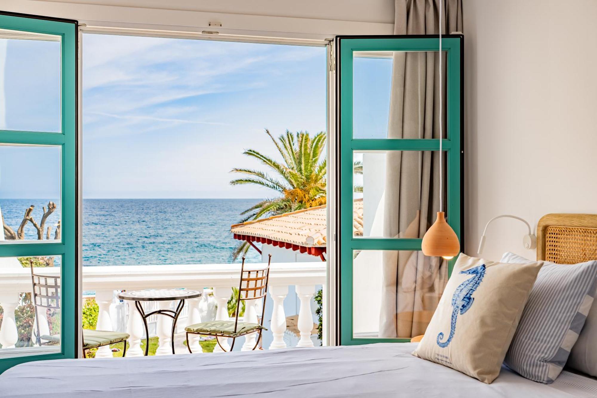 칼라 라트자다 The Sea Club B&B 외부 사진
